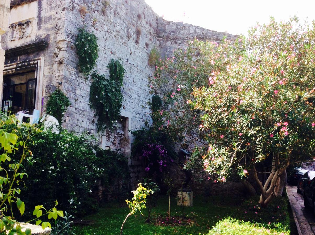 Lux Apartments Korčula Exterior foto